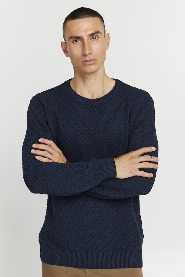 Solid KNITTED PULLOVER
